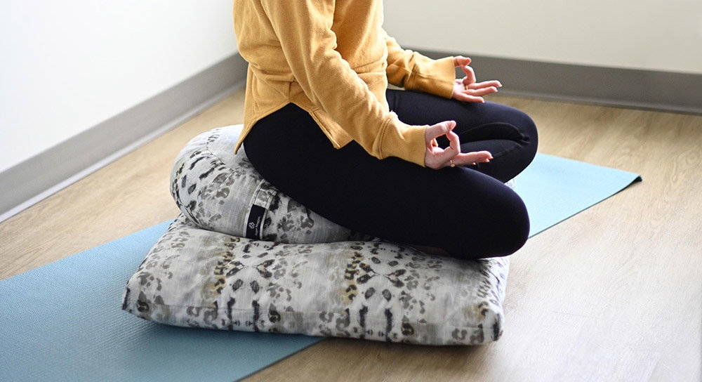 Hugger Mugger Yoga Products: How to Choose a Meditation Cushion or Bench