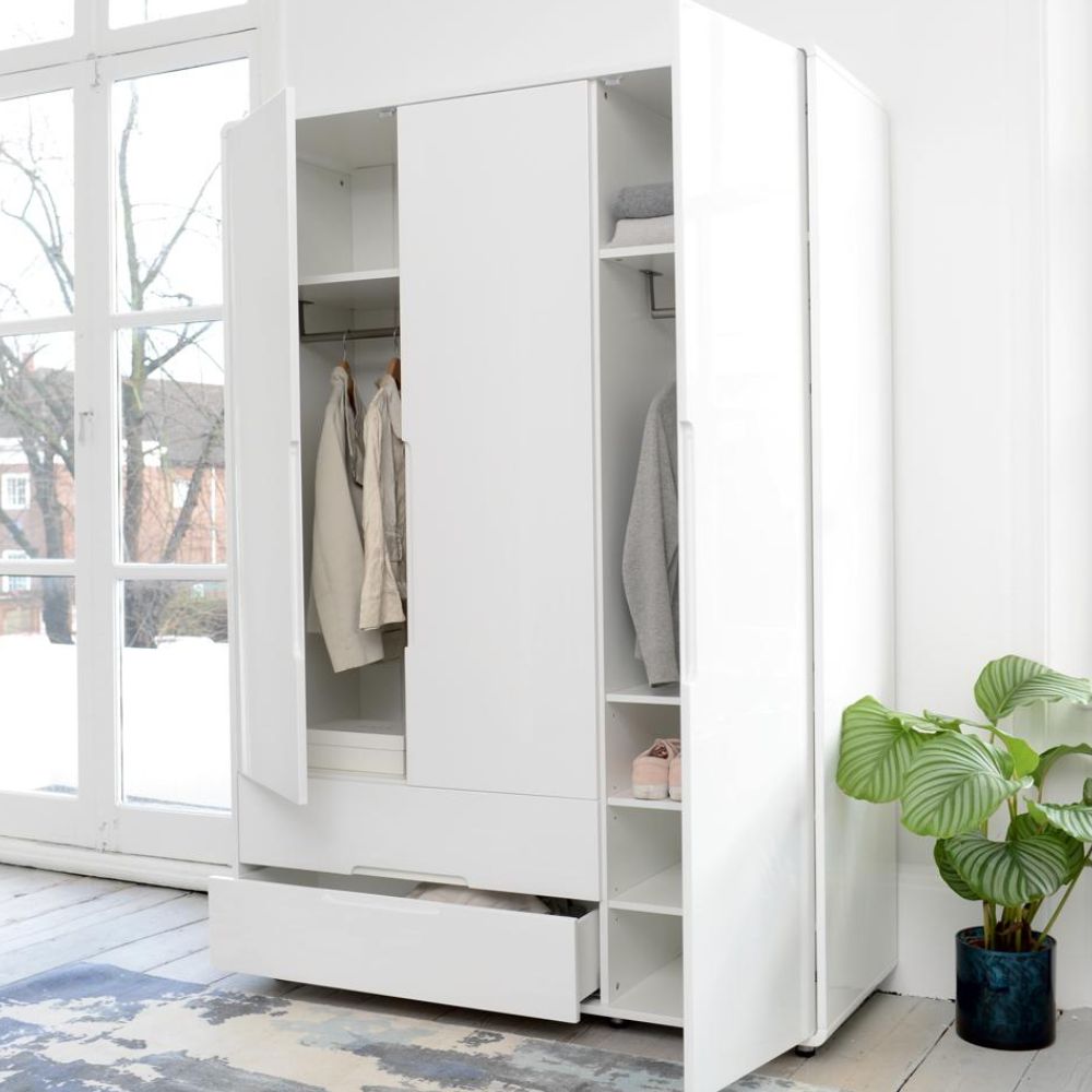 Notch II wardrobe three door with drawers white