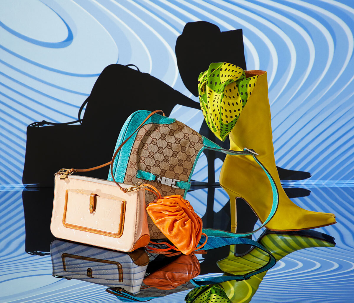 Louis Vuitton Sale - up to 50% - the hottest deals - Vestiaire Collective