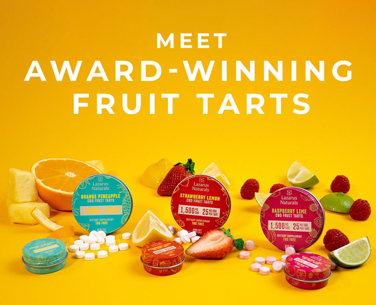 Fruit Tarts with sliced fruit