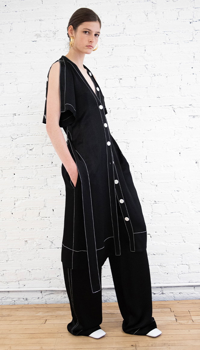 dobby-crepe-convertible-shirt-dress-in-black