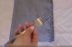 Grab a fork for this fun thrifted jeans makeover&nbsp;