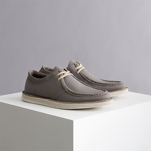 clarks 25 off