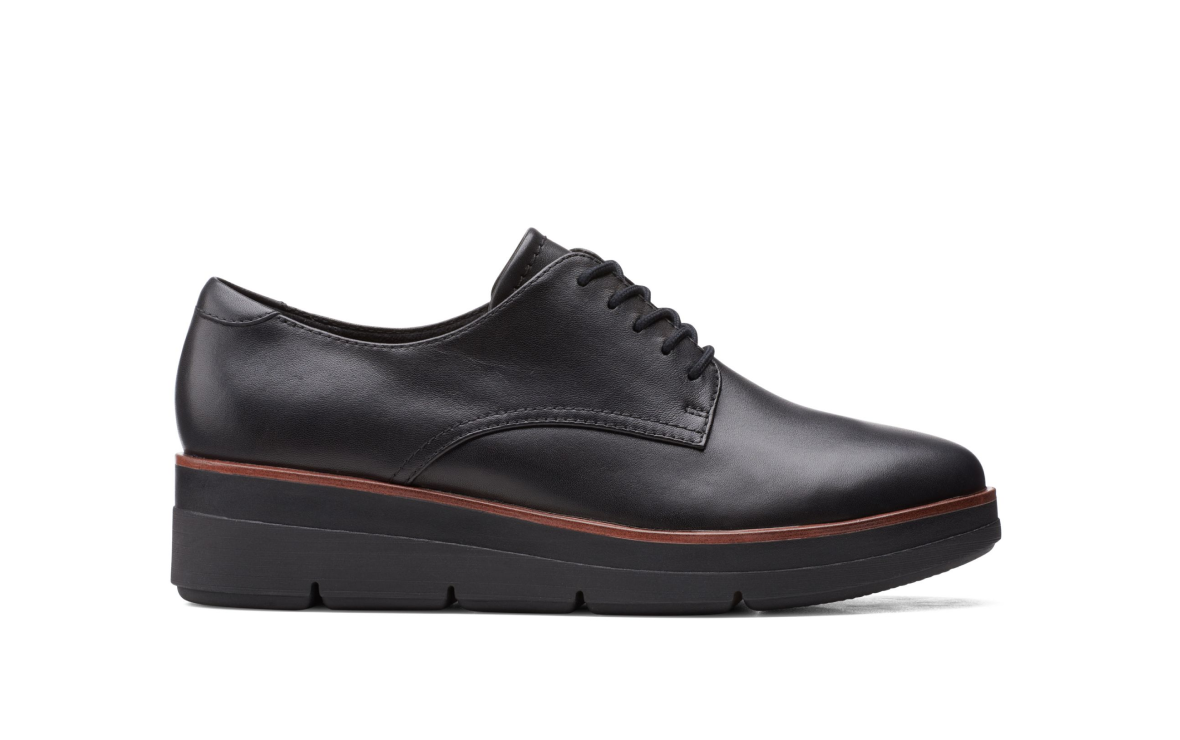 womens shoe Shaylin Lac ein black leather links to product page