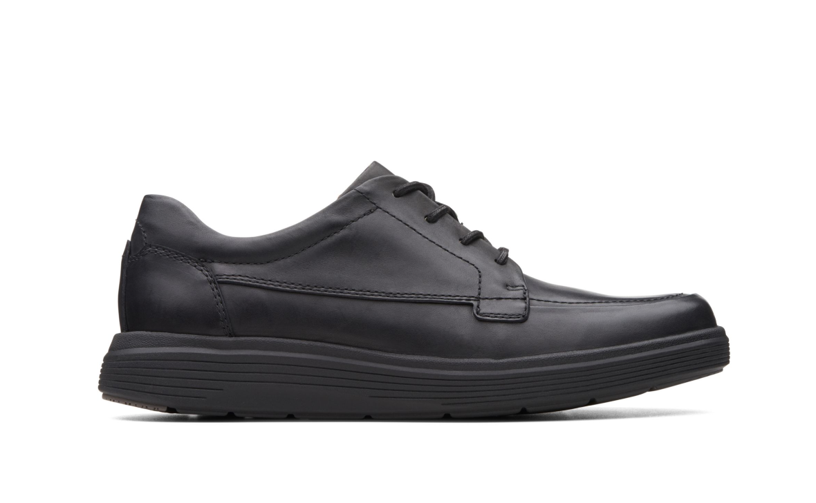 mens shoe Un Abode Ease in black leather links to product page