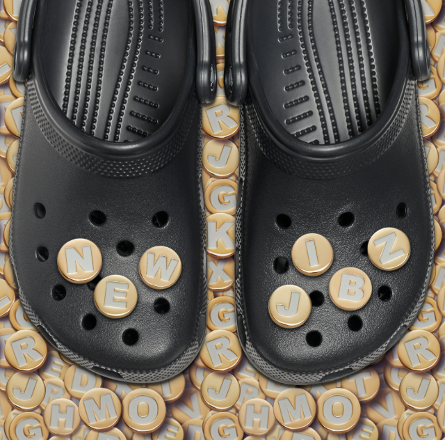  Crocs Jibbitz Gold Letter Shoe Charms
