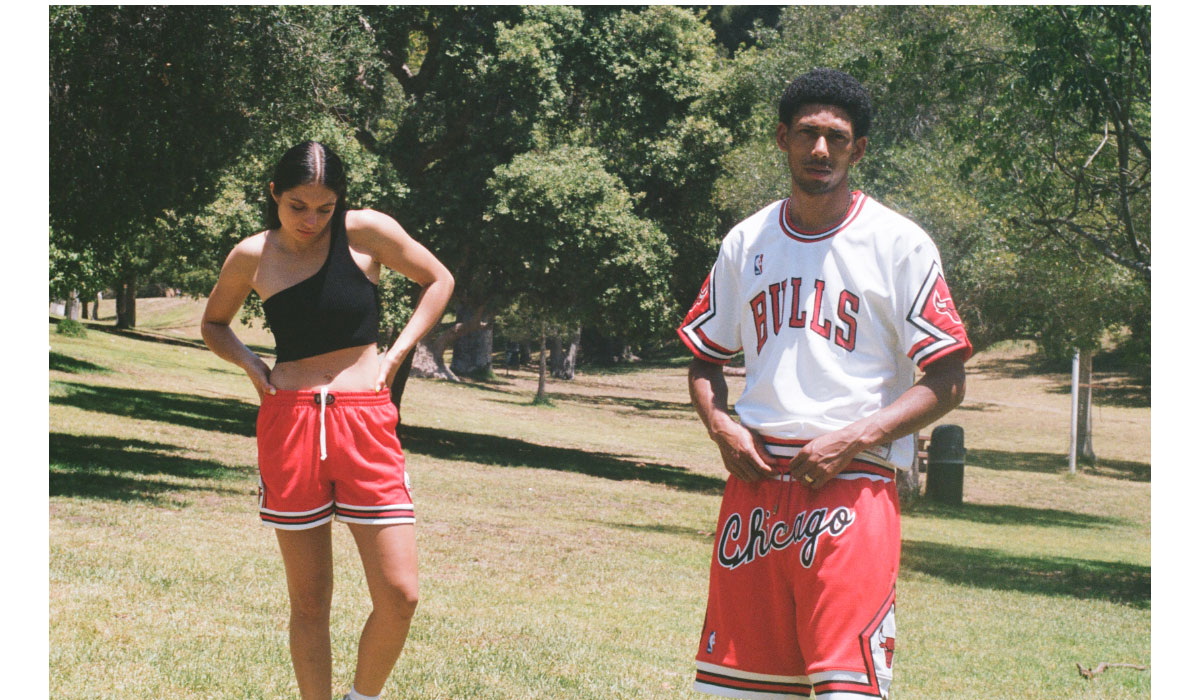 Mitchell & Ness NBA JUST DON BEGINNING & END CHICAGO BULLS SHORTS