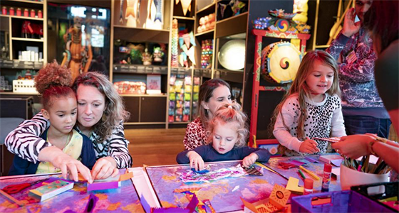 2 tickets voor het Tropenmuseum in Amsterdam!