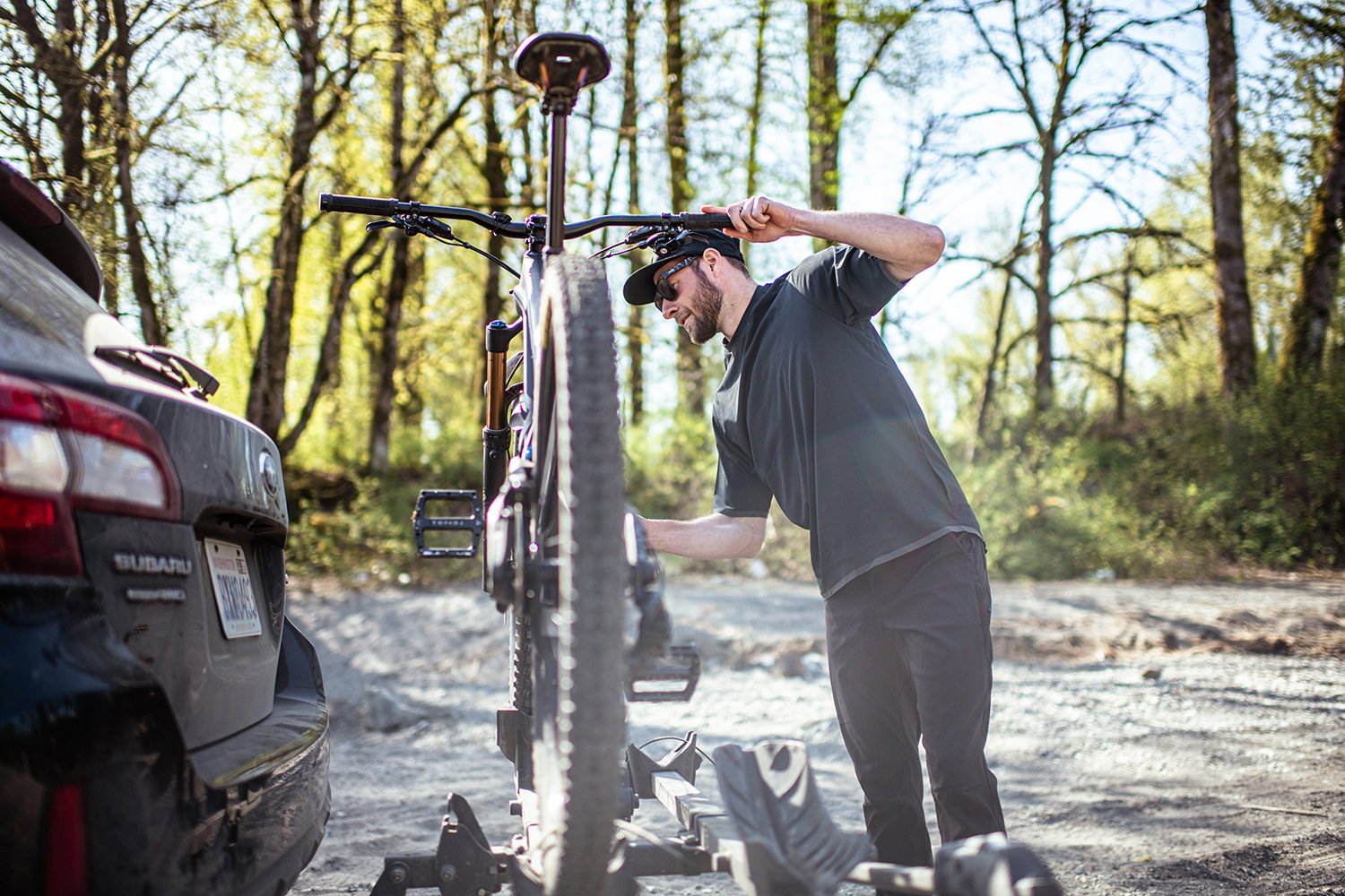 The Everywhere Blackout Pant and Bike Jersey