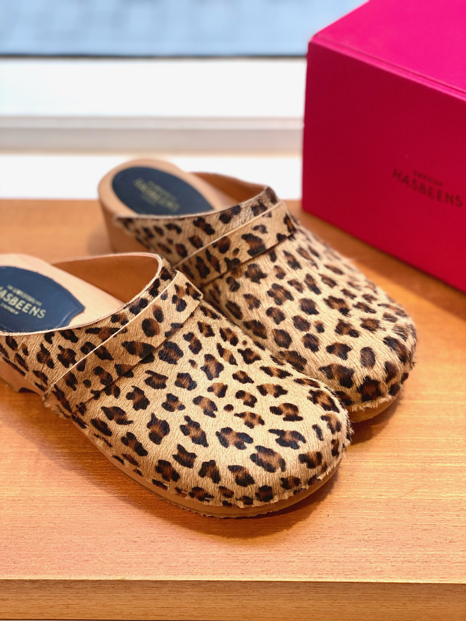 swedish hasbeens leopard