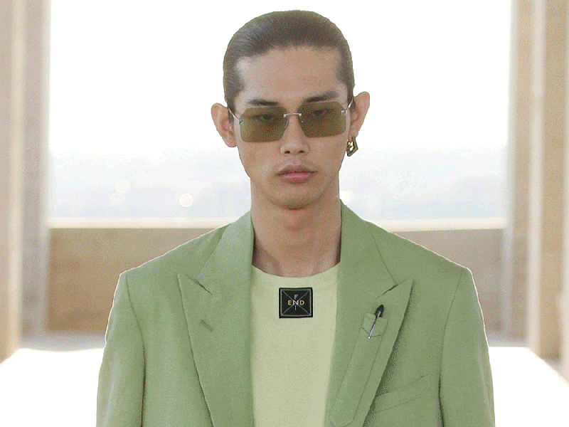 VOGUE Here Are the 8 Biggest Jewelry Trends From the Spring 2022 Mens