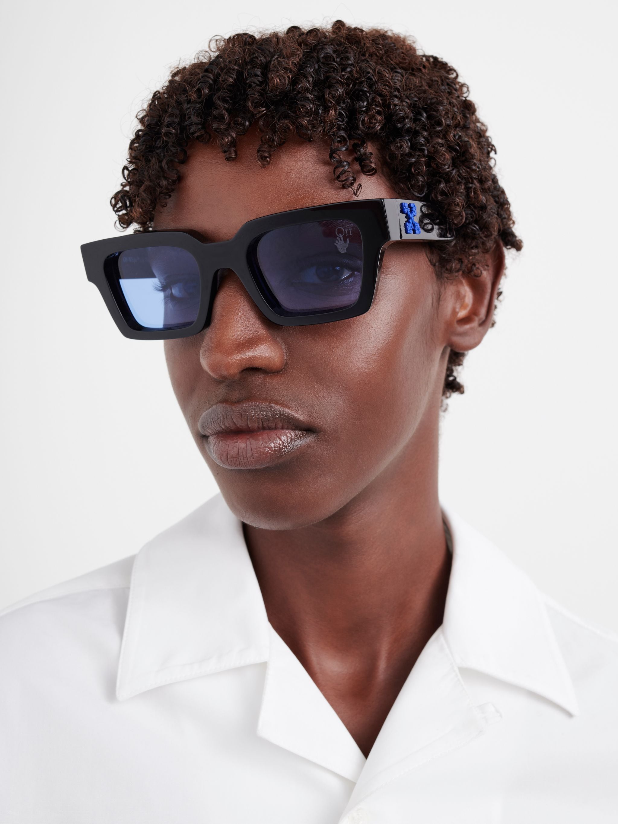 Off-White c/o Virgil Abloh - Off-White™ “manchester” sunglasses now  available online at off---white.com and at select Off-White™ boutiques.  model c/o @otthelover styling c/o @annacarrangeles_ photography c/o  @jimcnedd