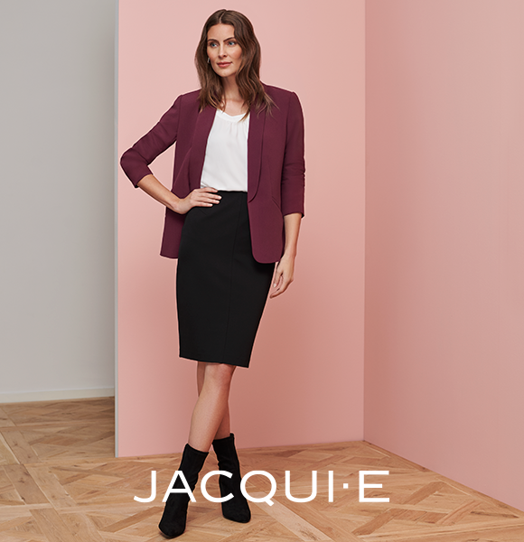 Jacqui E