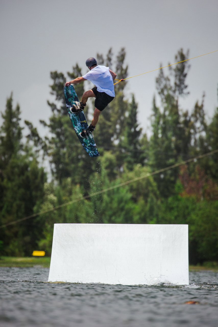 Slingshot 2022 zuupack. LTD 152 Wakeboard
