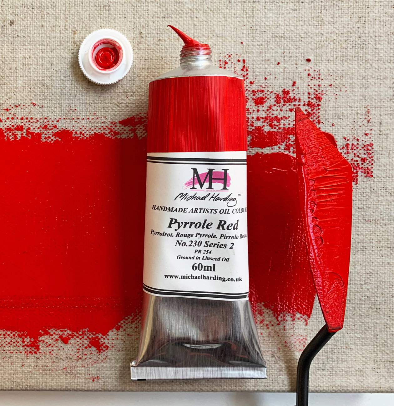 Cass Art: World exclusive! Michael Harding Pyrrole Red | Milled