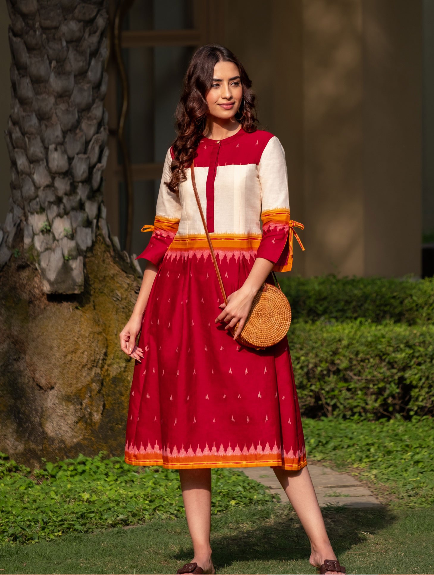 Indigo never goes out of Style! Shop these Indigo Pieces by Soch, only on  Voonik! #indigo #kurtis #ethnicwear #soch #onlines… | Indian wear, Indian  fashion, Clothes