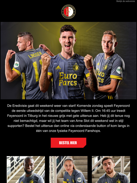 Feyenoord in het nieuwe uittenue 