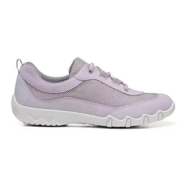 Leona in Lilac