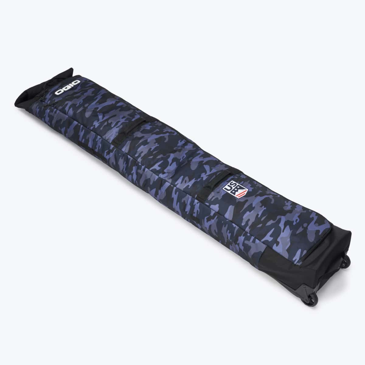u s ski  bag with wheels in midnight camo