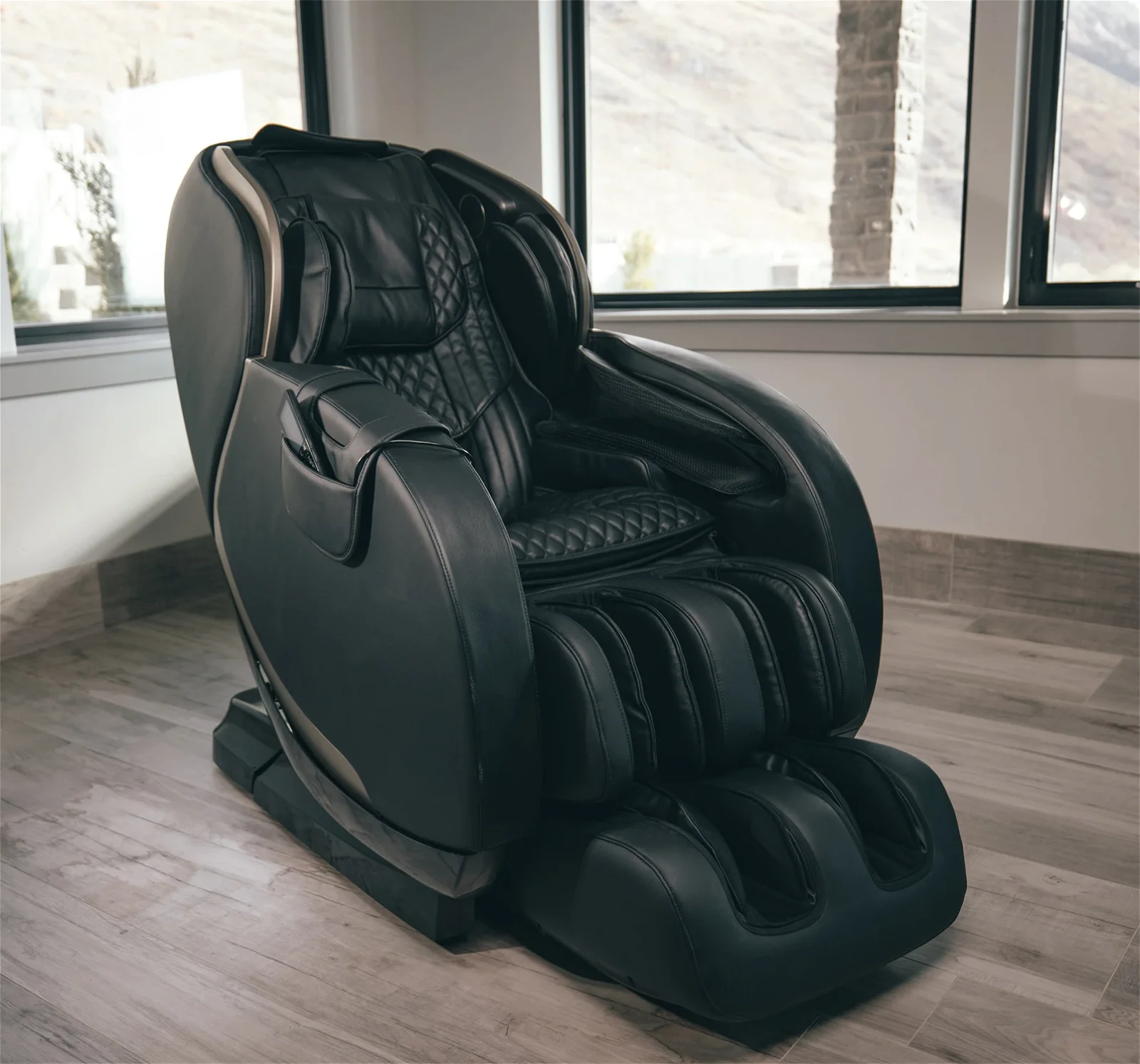 Image of Oasis Full Body Massage Chair
