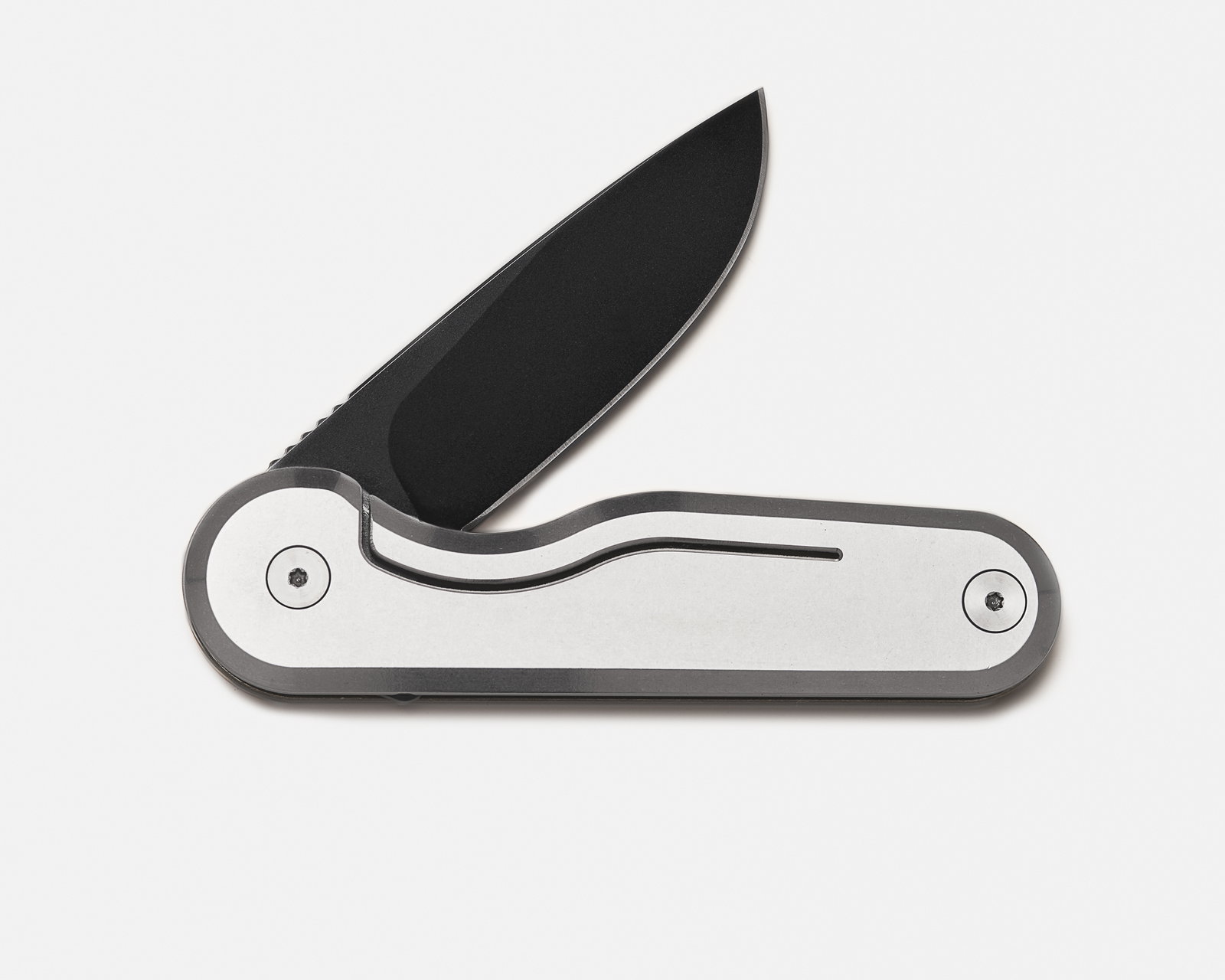 Tricolor Rook Knife