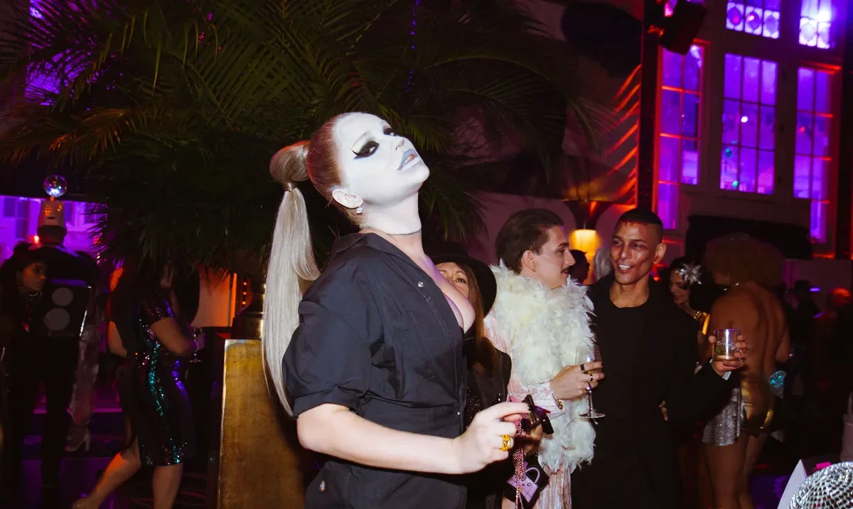 Village85 Year Sex Com - Jacques Le Corre: Kim Petras Will Survive Bette Midler's Halloween Gala |  Milled