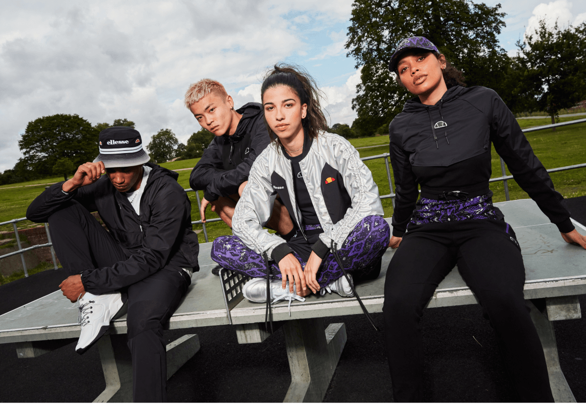 nike black fleece tracksuit