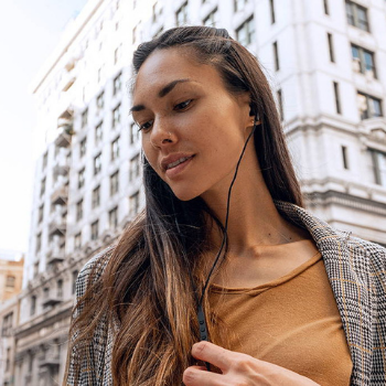 Rayz Pro Earphones 40 Off Sitewide Is Here Milled