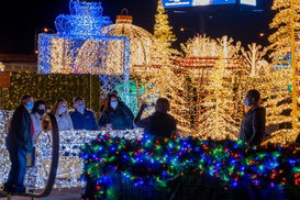 Up to 15% Off Ticket to Light Up the Lake at Navy Pier