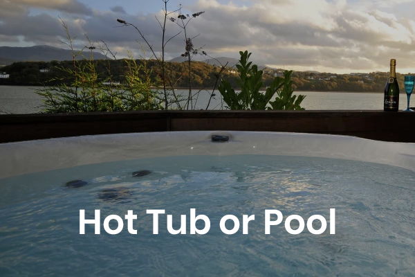 Cottages with a Hot Tub, Pool or Sauna
