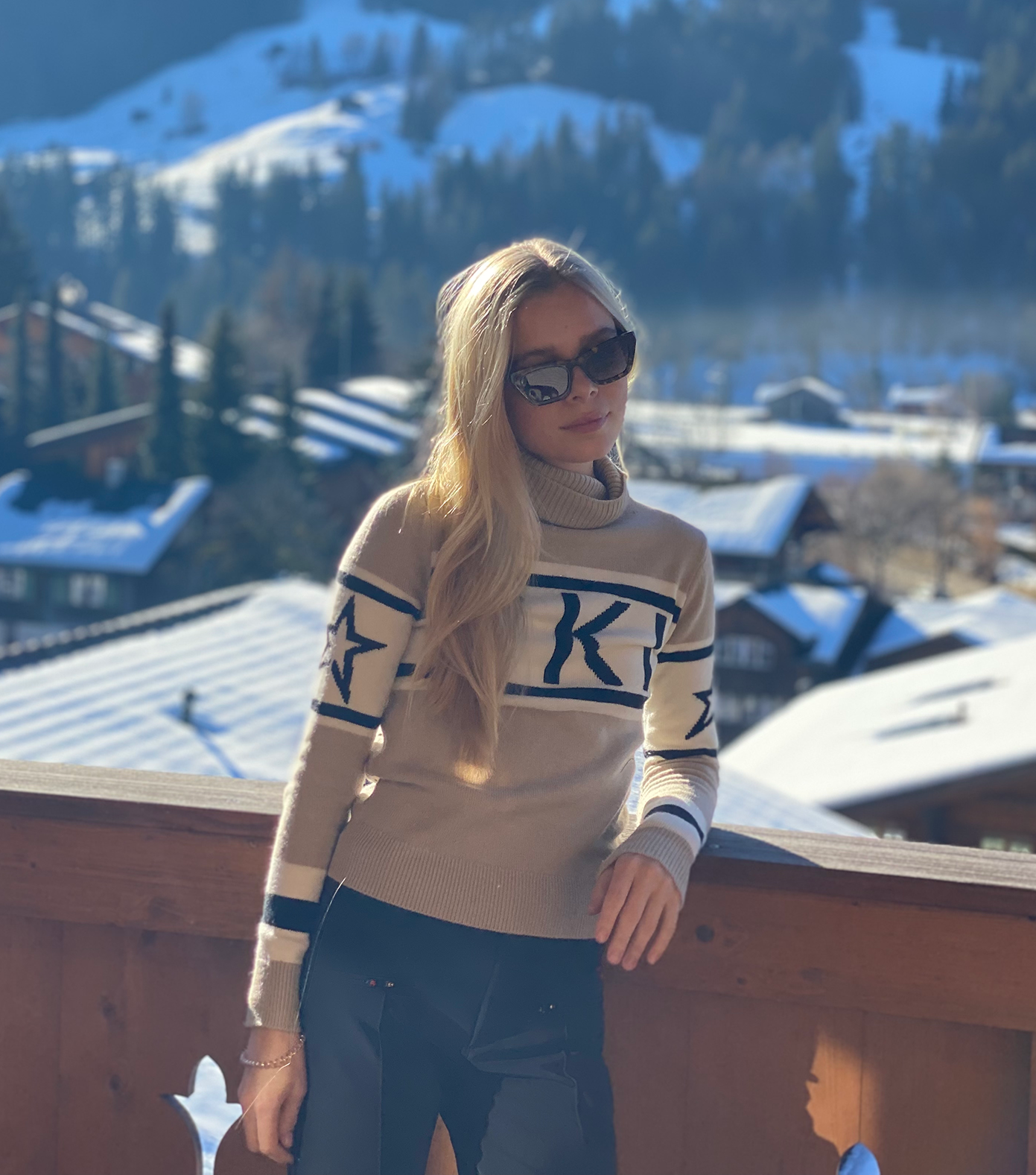 Gstaad Style in 2023  Skiing outfit, Apres ski style, Tennis fashion