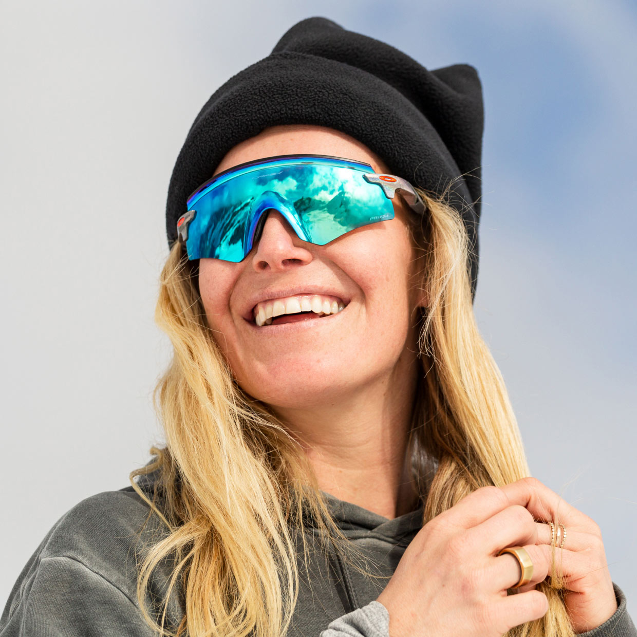 Meet the new Oakley Sphaera™️  High Bridge Fit Wide vision so