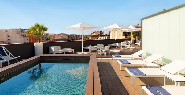 Élégance et design dans le quartier de l'Eixample