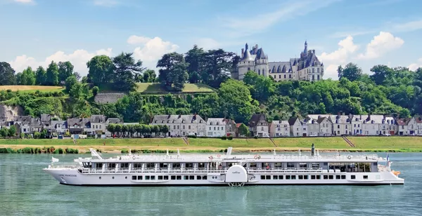 Visite au fil de l'eau des plus beaux châteaux de France