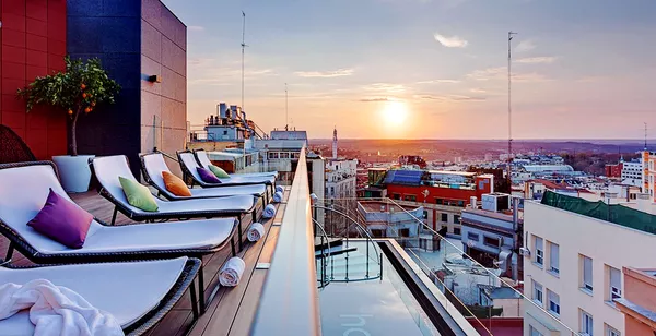 Hôtel-boutique design sur la Gran Via