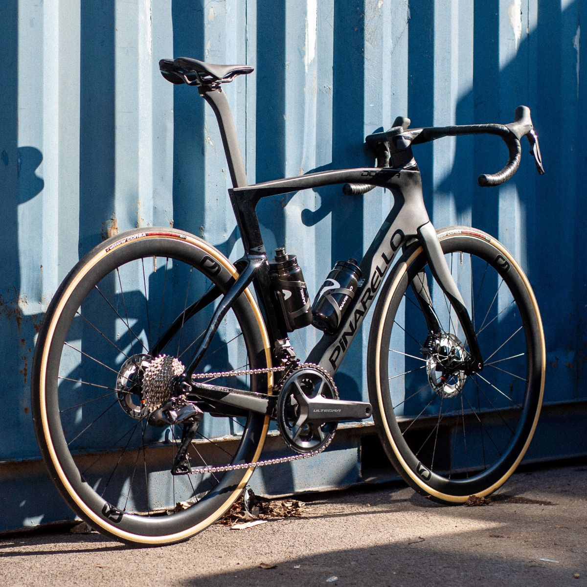 Hargroves Cycles: The 2022 Pinarello Dogma F Disc Di2 Hargroves Tributo ...