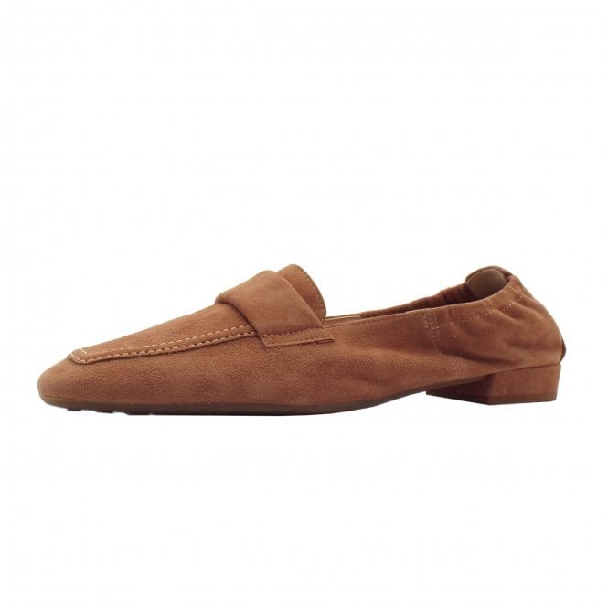 3-10 1722 Pia Loafer in Almond Suede