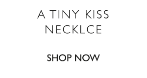 A Tiny Kiss Necklace