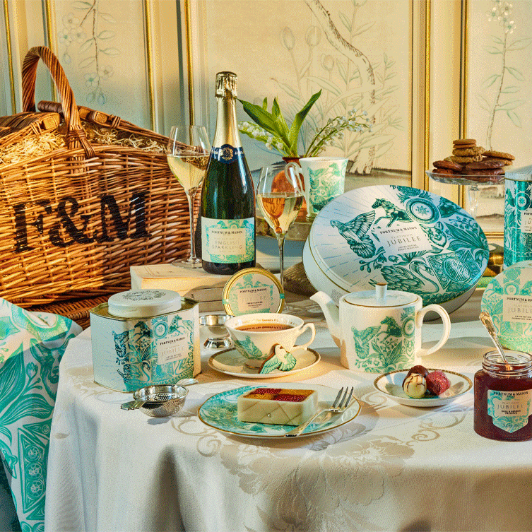 FORTNUM＆MASON Platinum Jubilee BLEND TEA Fortnum & Mason British Tea, Platinum Jubilee Blend, 250g
