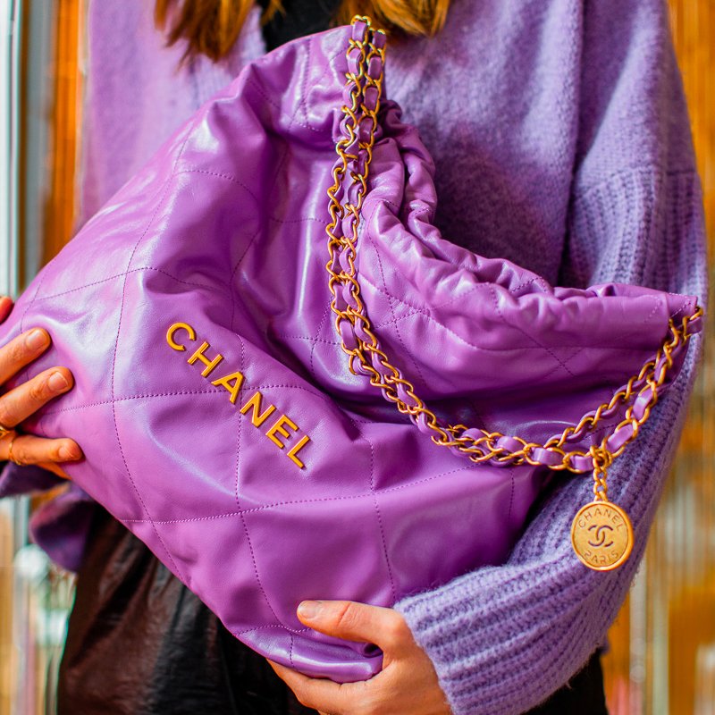 PurseBlog: Chanel's Latest Runway Bags Celebrate Tweed