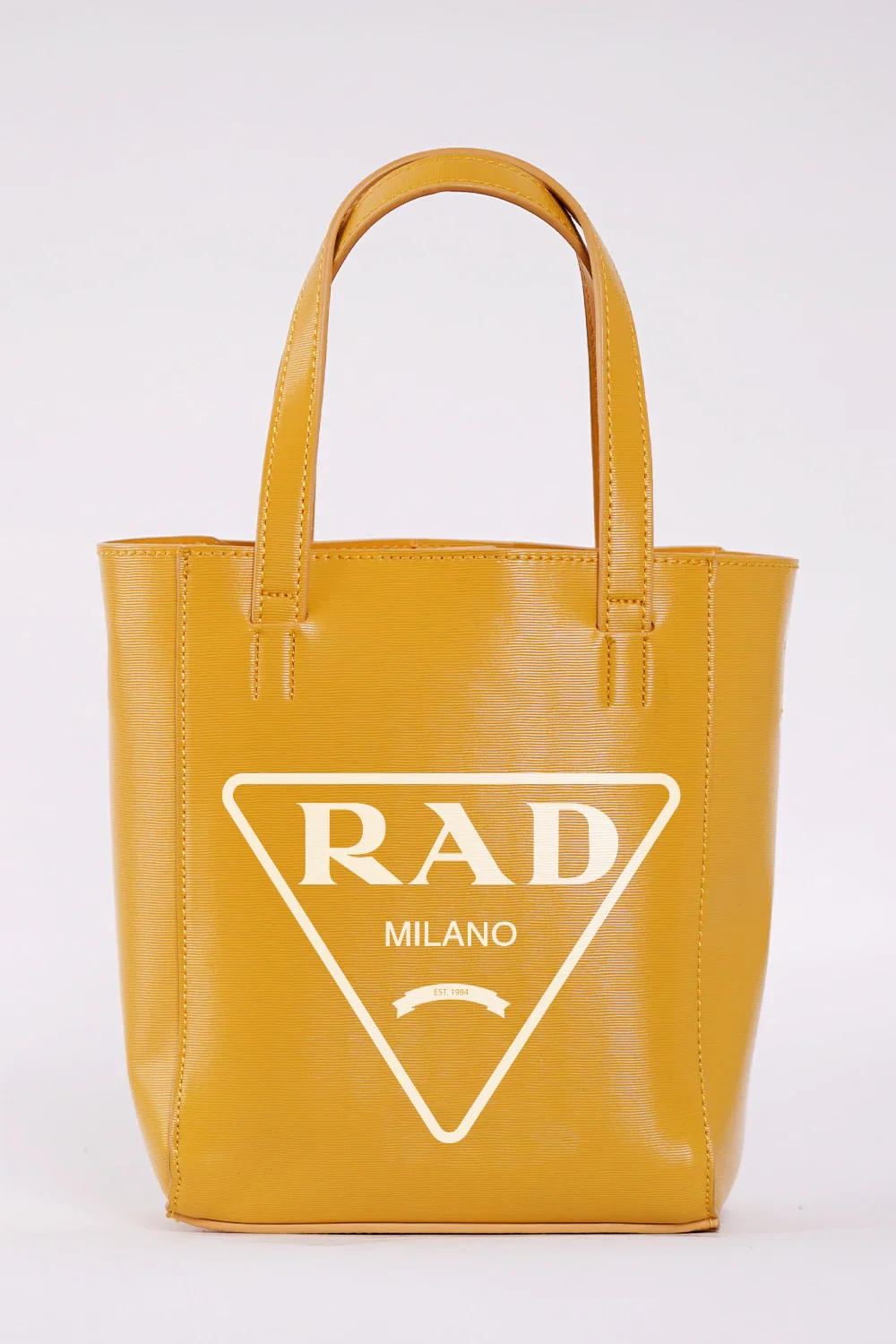 Image of BECKY BUCKET BAG - Rad
