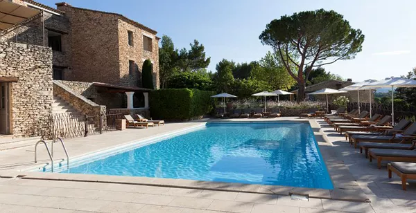 Collection Luxe : Escapade de charme dans le Luberon
