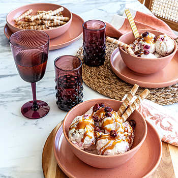 Overandback “Dinner at EIGHT” 16-Piece Dinnerware Set