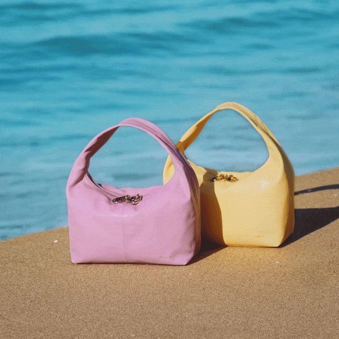 Furla: New in: the pastel hobo bag Furla Ginger | Milled