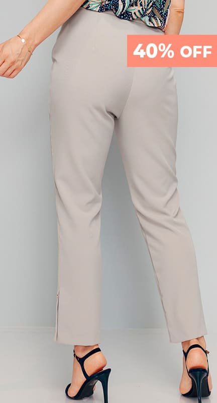 7/8-length trousers in a stretch fabric