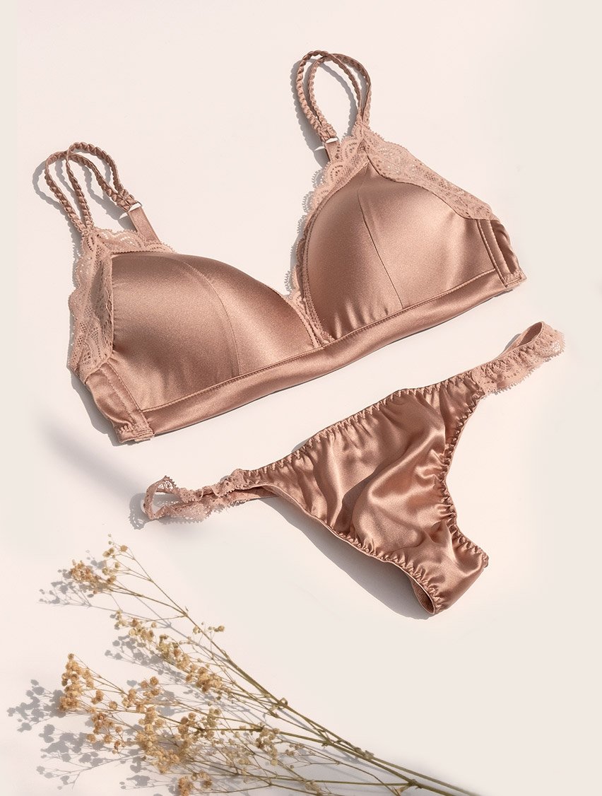 Intimissimi SE: Silk bras, now in triangle and pushup!