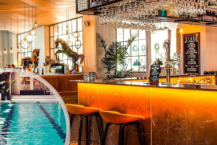 En natt för 2 inkl. spa, fördrink & middag på Sunlight Hotell Nyköping