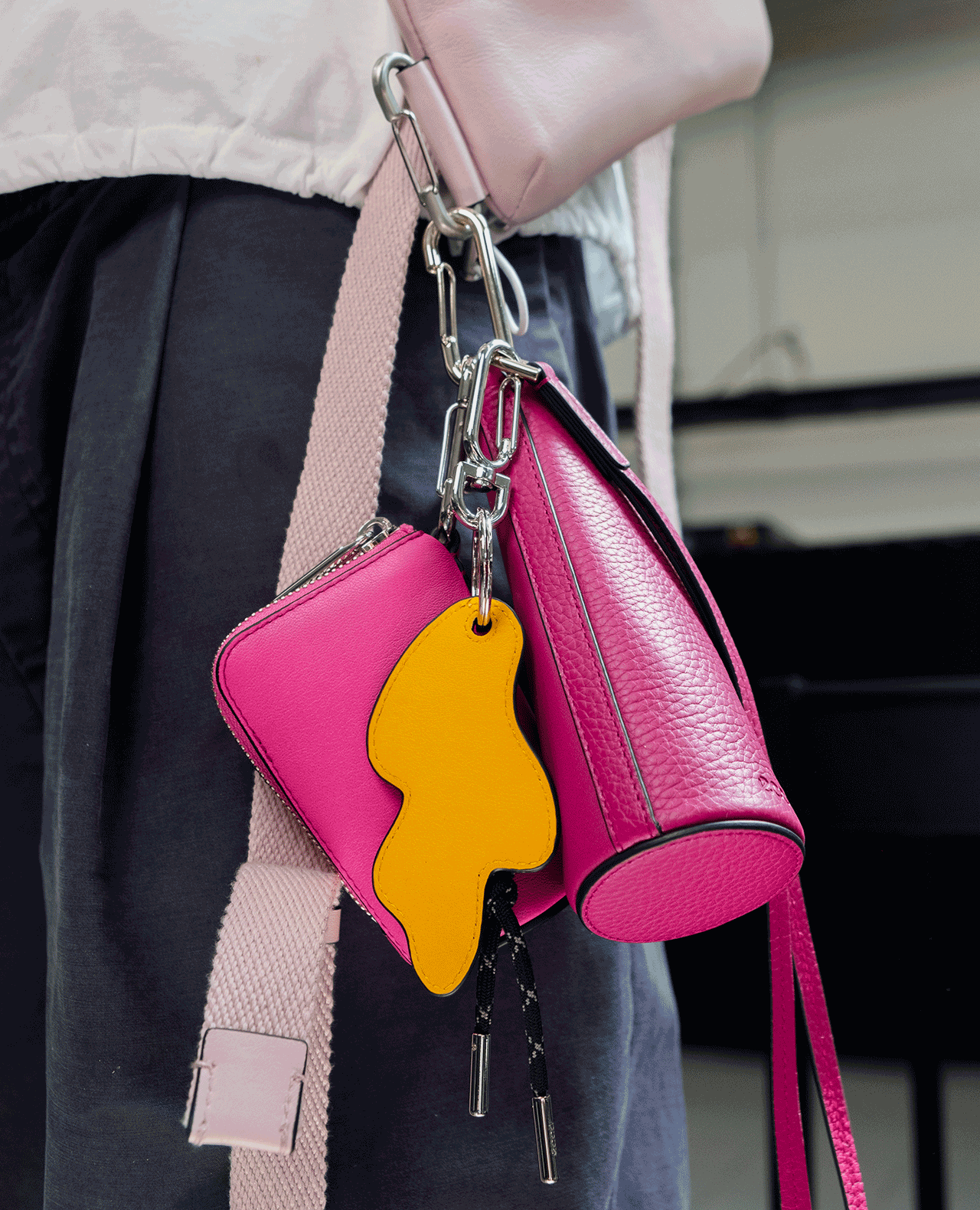 ECCO USA SHOES How to stack our mini bags Milled