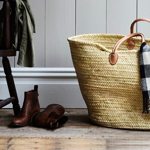 14 Essentials for a Mudroom That’s Functional & Beautiful