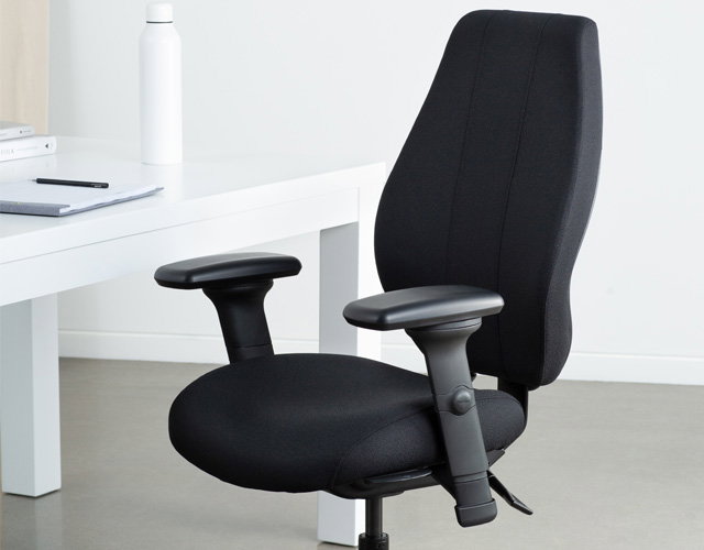 Ergocentric chair